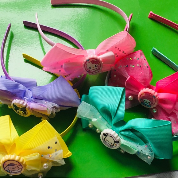 Sanrio’s headband 5 for $10 - Picture 10 of 11